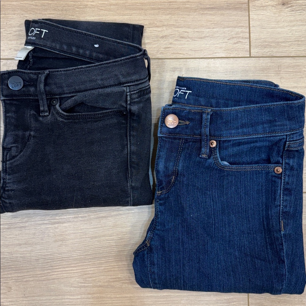 LOFT Women's Skinny Jeans in Black and Dark Blue
